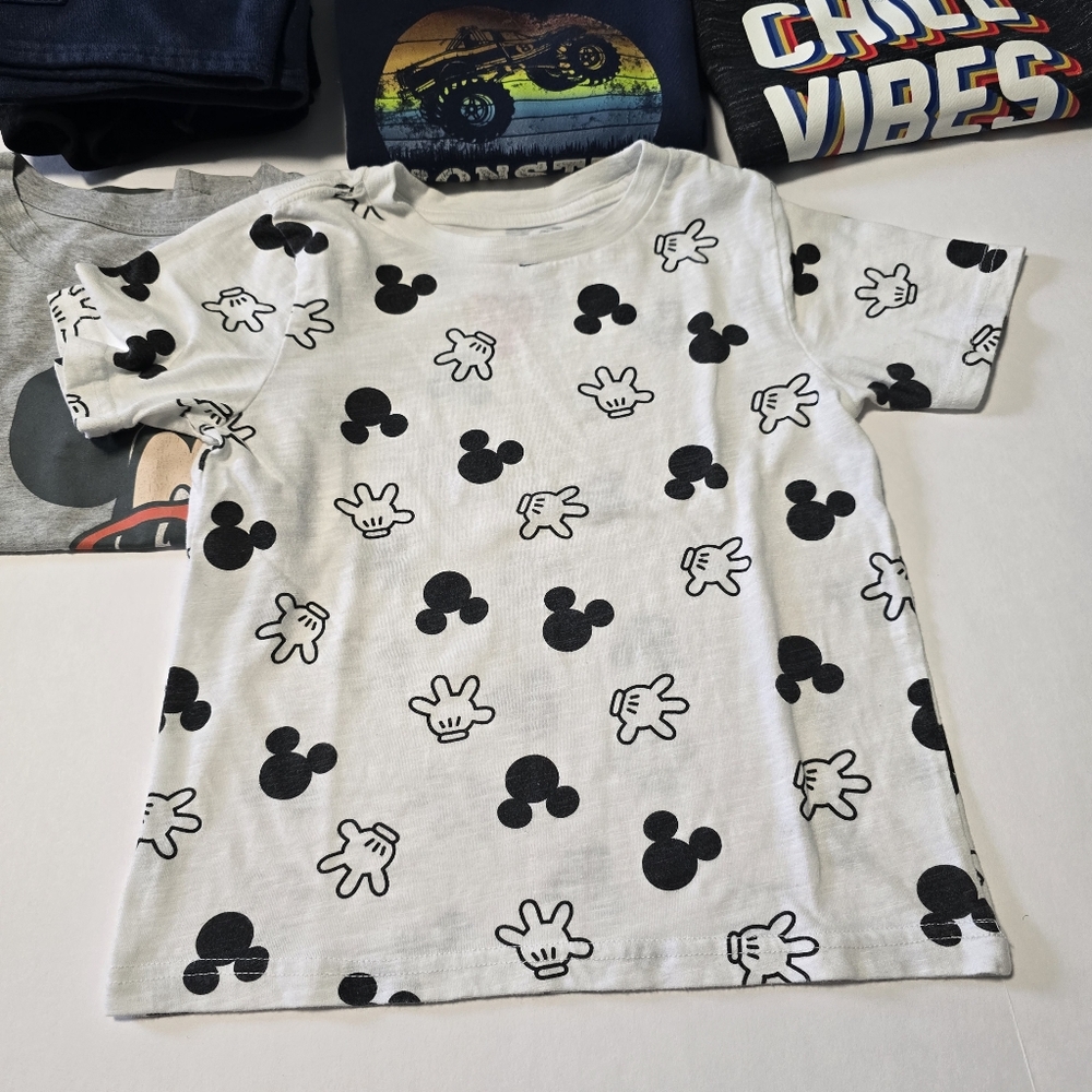 Boys 5T Graphic Tops Assorted Brand Bundle - 13 Items - Picture 8 of 16